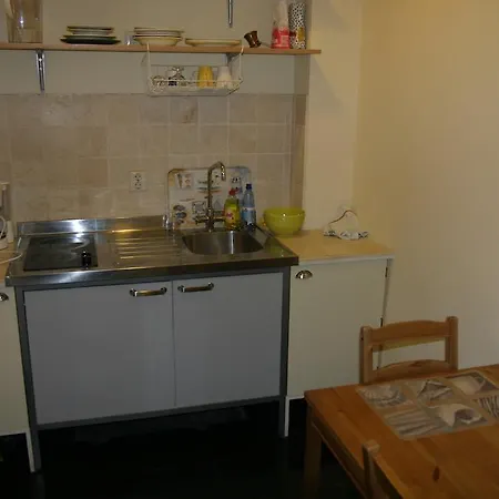 Budget Beach 3* L'Aia